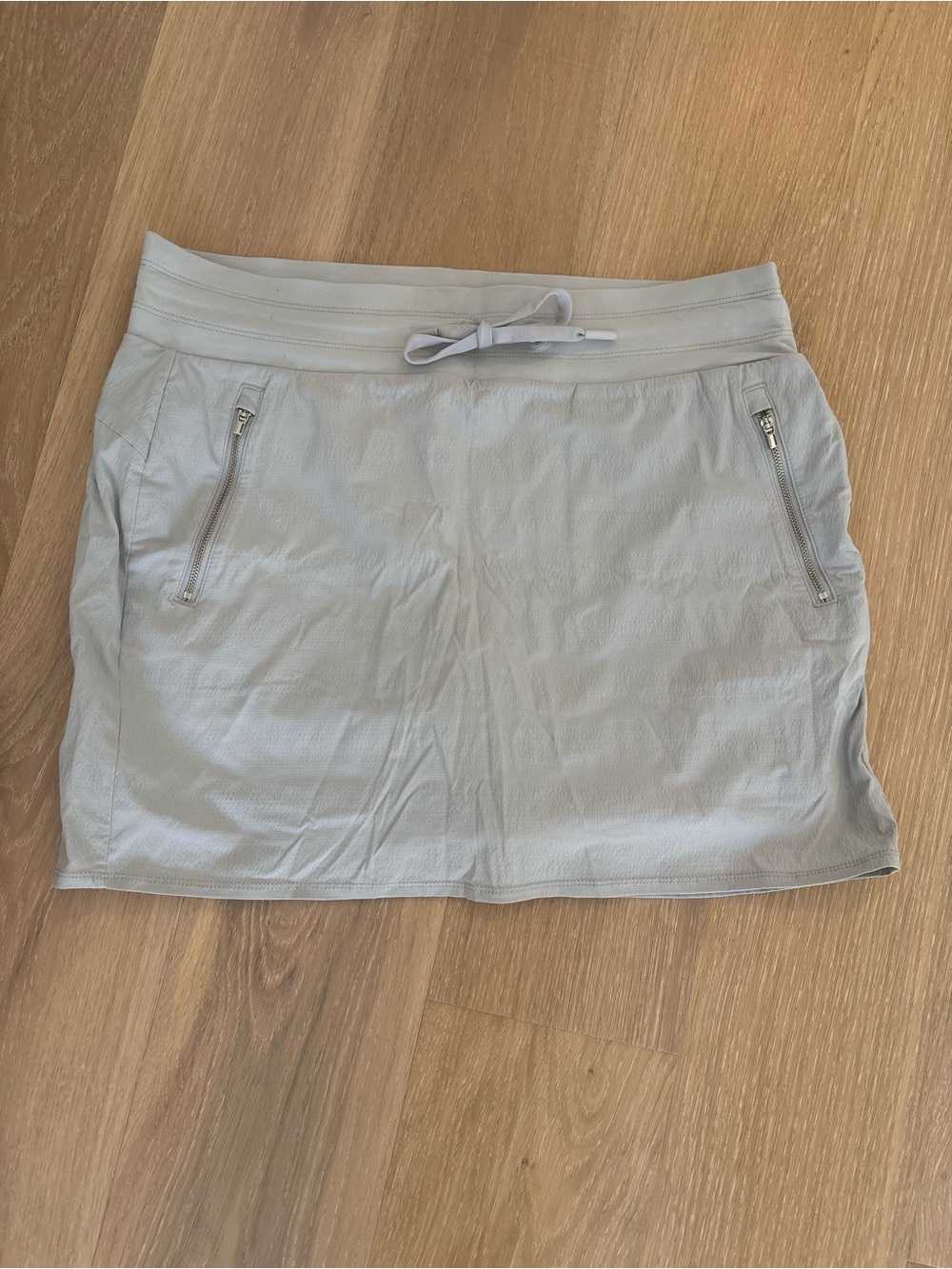 Athleta Light Gray Active Drawstring Skort